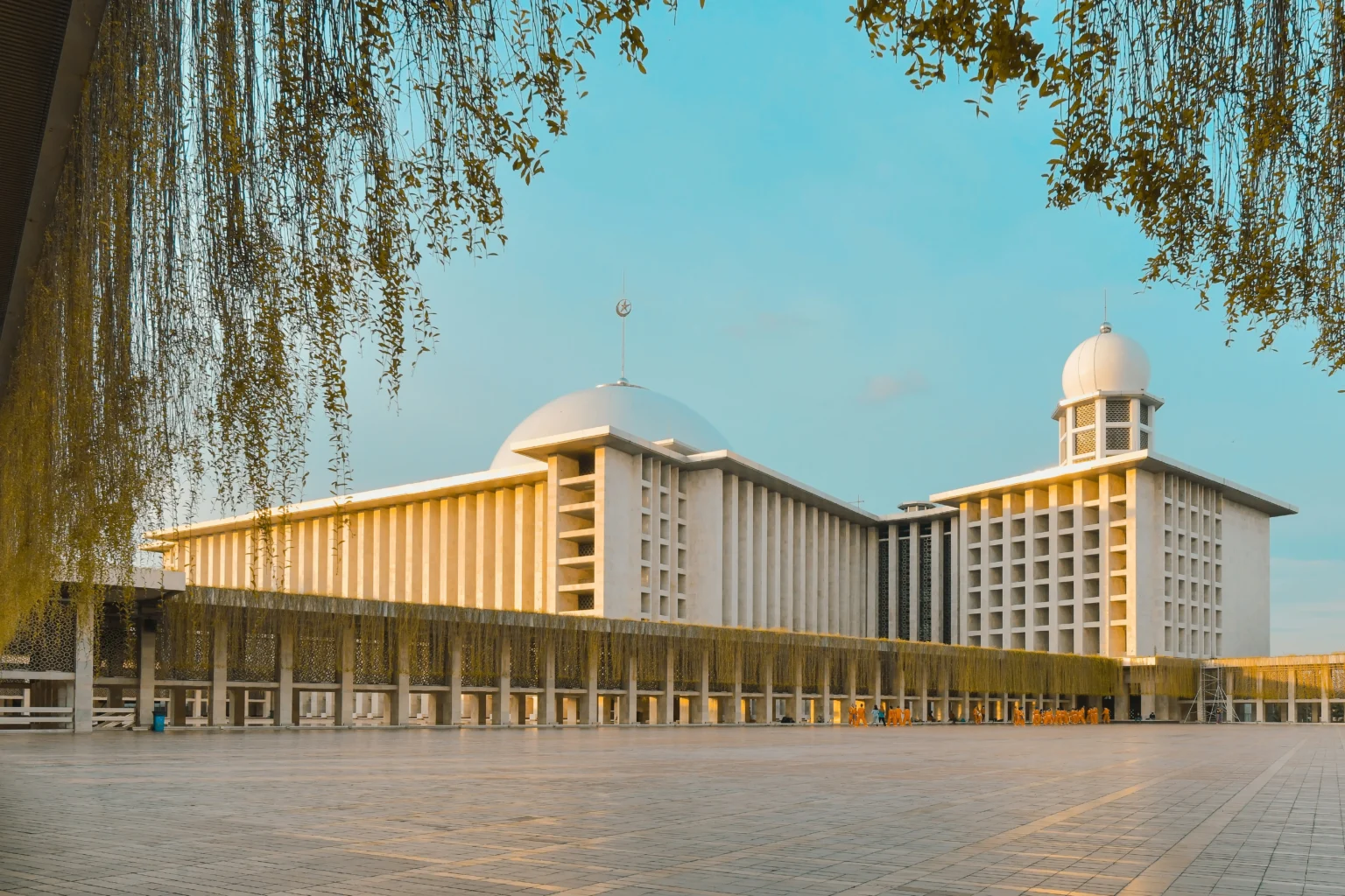 Masjid Istiqlal Jakarta. (Sumber: Unsplash/Mosquegrapher)