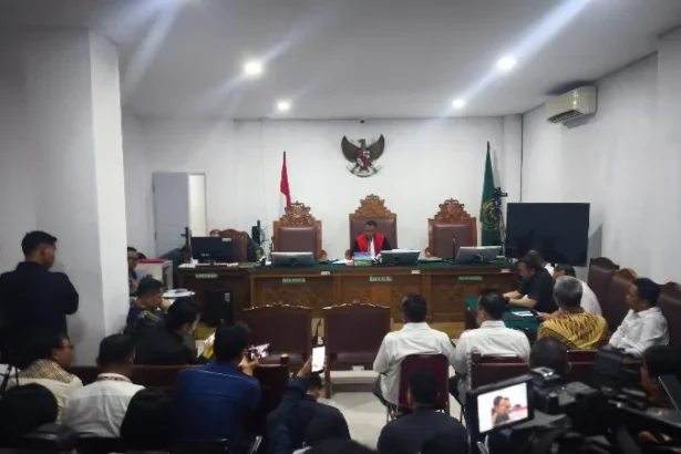 Sidang perdana Praperadilan Eks Jampidsus Febrie Adriansyah di PN Jakarta Selatan.
