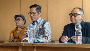 Tim kuasa hukum dari Febrie Adriansyah melakukan konferensi pers terkait langkah gugatan praperadilan di Jakarta.