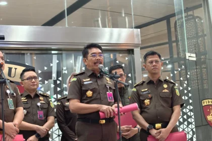 Direktur Penyidikan Jampidsus Saiful Bahri Siregar menyatakan pihaknya telah mengambil alih dugaan kasus penggunaan dan pemanfaatan kawasan hutan untuk perkebunan tebu PT PSMI dari Kejati Lampung