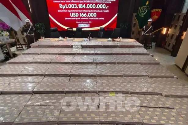 Kejagung menyita uang Rp1 triliun dan 166.000 Dolar Amerika dari kasus penyerobotan lahan milik Inhutani oleh PT PSMI. (Sumber: Owrite/Rahmat Baihaqi)