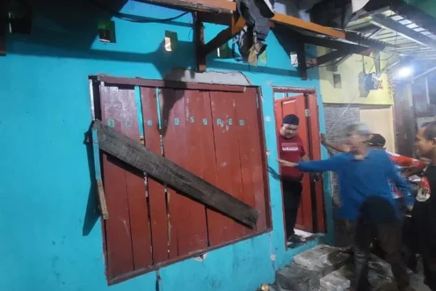 Insiden ledakan terjadi di sebuah warteg, Tambora, Jakarta Barat.