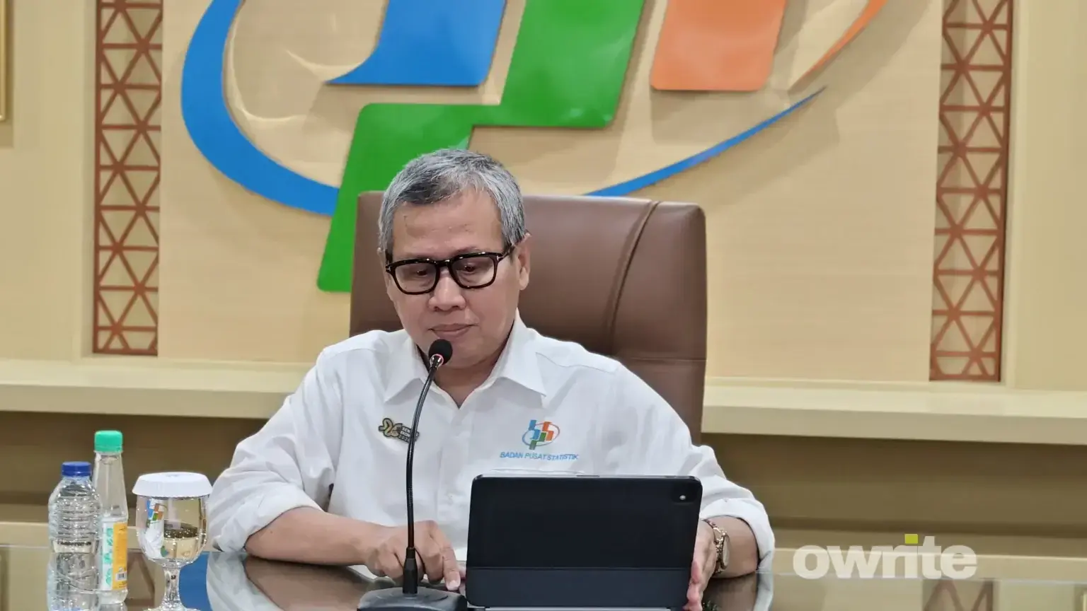 Deputi Bidang Statistik Distribusi dan Jasa Badan Pusat Statistik (BPS) Ateng Hartono (sumber: Owrite/Anisa Aulia)