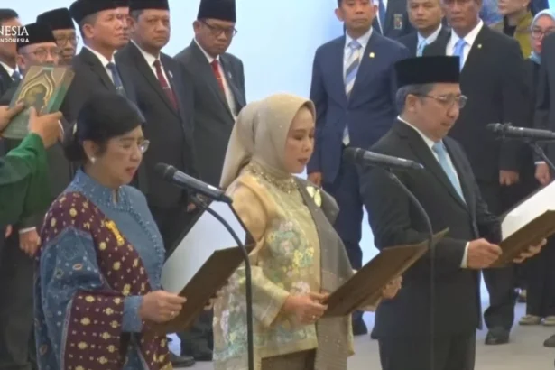 Mahkamah Agung resmi melantik Destry, Aida, dan Solikin (sumber: Youtube MA)