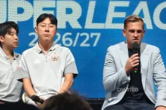 Pelatih Persija Shin Tae-yong.