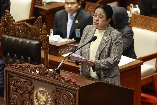 Ketua DPR RI Puan Maharani dalam sidang paripurna.