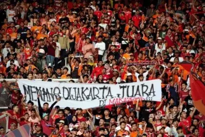 Pendukung fanatik Persija, The Jakmania.