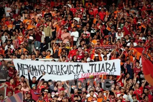 Pendukung fanatik Persija, The Jakmania.