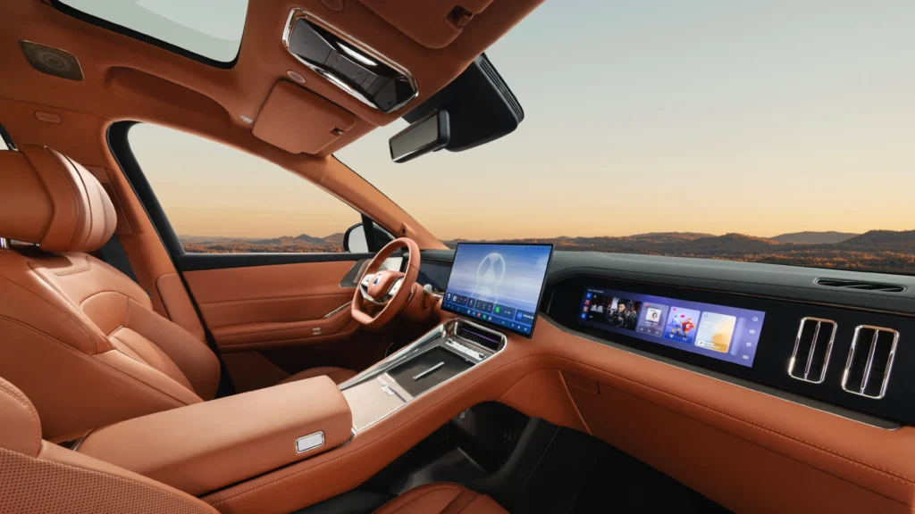 Interior Denza N8L EV. (Sumber: Denza)