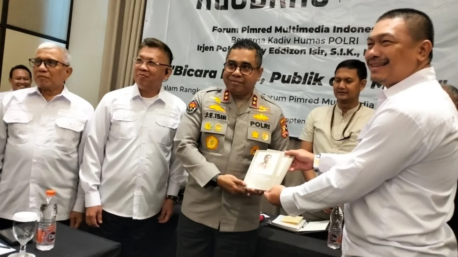 Kadiv Humas Polri Irjen Pol Johnny Eddilizon Isir bersama Forum Wartawan Kebangsaan (FWK)