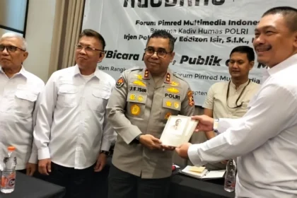 Kadiv Humas Polri Irjen Pol Johnny Eddilizon Isir bersama Forum Wartawan Kebangsaan (FWK)